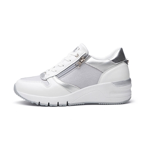 Women's Classic Sneakers